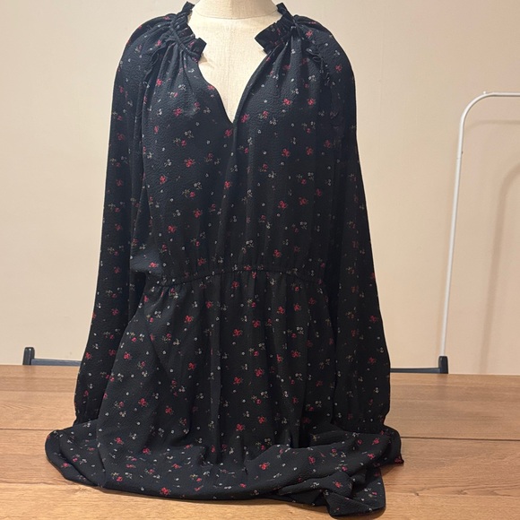 GAP - Picture 9 of 11